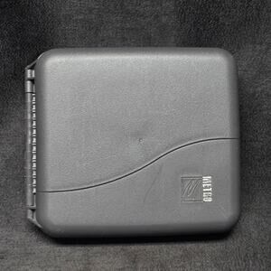 Metro CD DVD Blu-Ray Hard Case Disc Holder Holds 12 Compact Discs